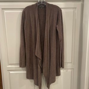 NWOT Barefoot Dreams Cozy Chic Lite Island Wrap